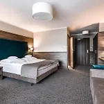 Konradowka Wellness & - 300 Metrow Do Centrum Szálloda Karpacz