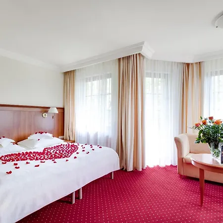 Konradówka Wellness&spa - 300 Metrów Do Centrum