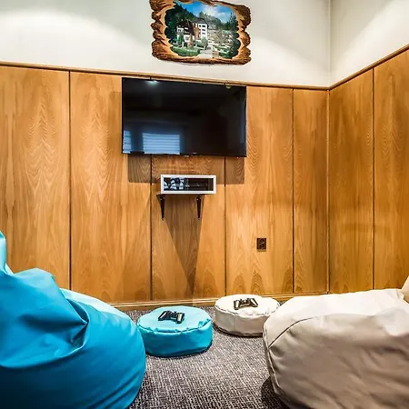 Konradówka Wellness&spa - 300 Metrów Do Centrum 3*