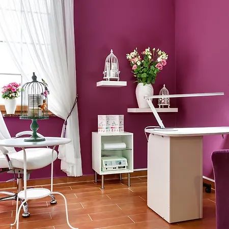 Konradówka Wellness&spa - 300 Metrów Do Centrum 3*