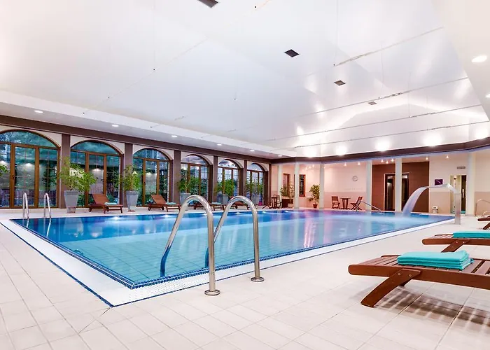 Konradowka Wellness & - 300 Metrow Do Centrum Szálloda