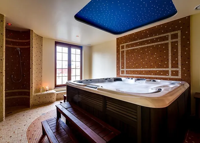 Konradowka Wellness & - 300 Metrow Do Centrum Szálloda