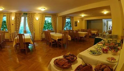 Szálloda Konradowka Wellness & - 300 Metrow Do Centrum