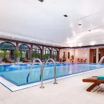 Konradowka Wellness & - 300 Metrow Do Centrum Hotel