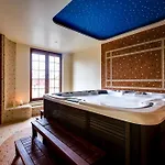 Konradowka Wellness & - 300 Metrow Do Centrum ホテル