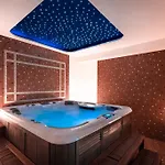 Konradowka Wellness & - 300 Metrow Do Centrum カルパッチ