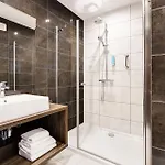 Otel Konradowka Wellness & - 300 Metrow Do Centrum