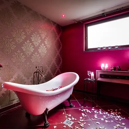 Konradówka Wellness&spa - 300 Metrów Do Centrum