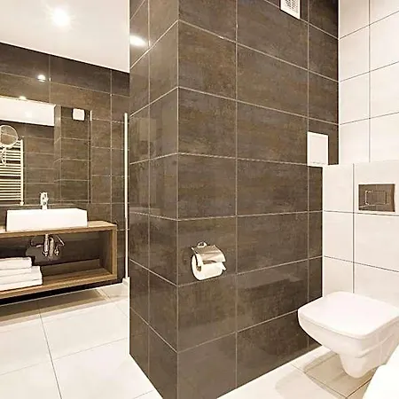 Konradowka Wellness & - 300 Metrow Do Centrum 3* קרפאז'
