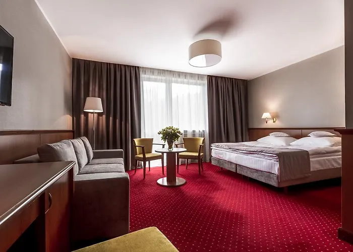 Konradowka Wellness & - 300 Metrow Do Centrum 3*