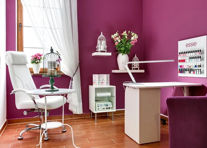 Konradowka Wellness & - 300 Metrow Do Centrum 3*