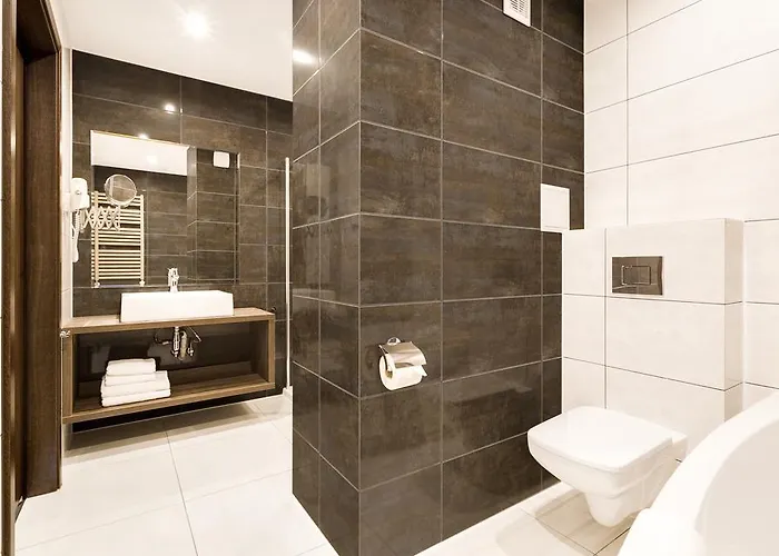 Hotel Konradowka Wellness & - 300 Metrow Do Centrum Karpacz